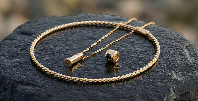 Kolekcja naszyjników na charmsy VEL LEES – baza pod amulety i wisiorki