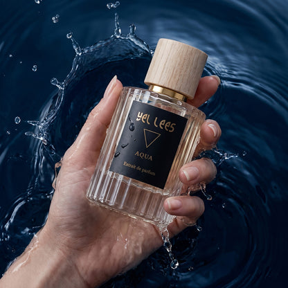 Perfumy VEL LEES Aqua – Kryształ Górski, extrait de parfum 50 ml – minimalistyczny flakon z naturalnym korkiem, świeża morsko-kwiatowa kompozycja o czystym, otulającym charakterze.