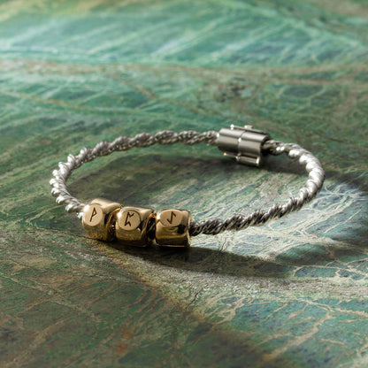 Srebrna bransoletka tensorowa ze srebra próby 925 – Kubit Królewski 144 MHz, amulet ochronny
